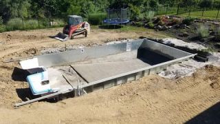 swimming pool contractor evansville RPM Construction & Pools