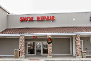 leather repair service fort wayne Dupont Shoe Repair